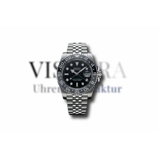 SeikoMod GMT Bruce Wayne 40mm mit Jubilee-Armband, Frontalansicht